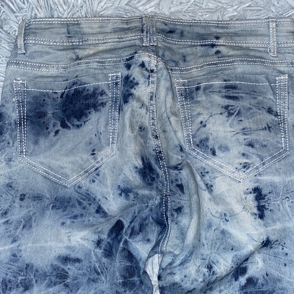 EUC-Distressed stone-washed jeans - Picture 4 of 5